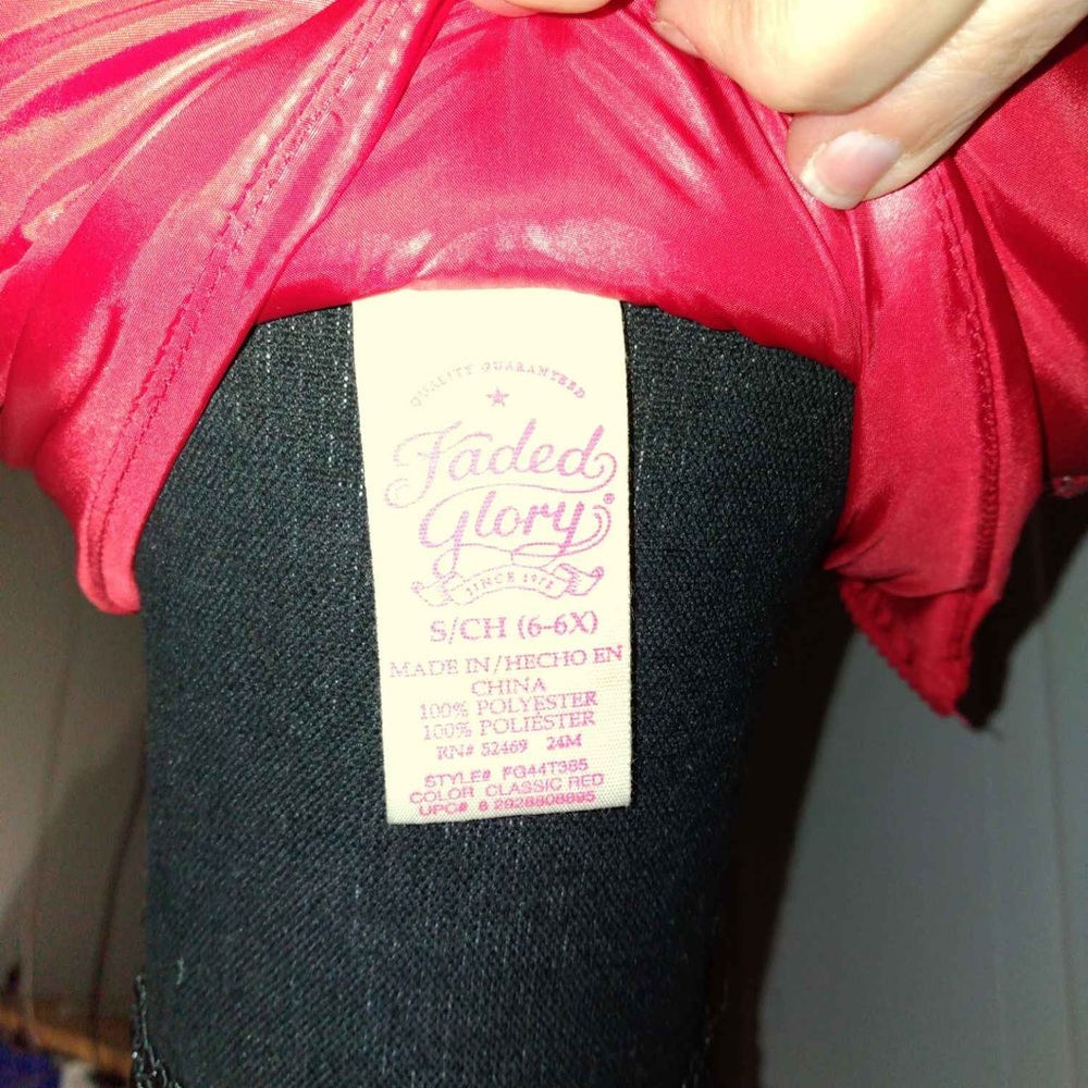 Faded Glory size Small puffy vest - Picture 2 of 4